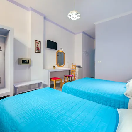 Hotel Akis Kamari (Santorini)